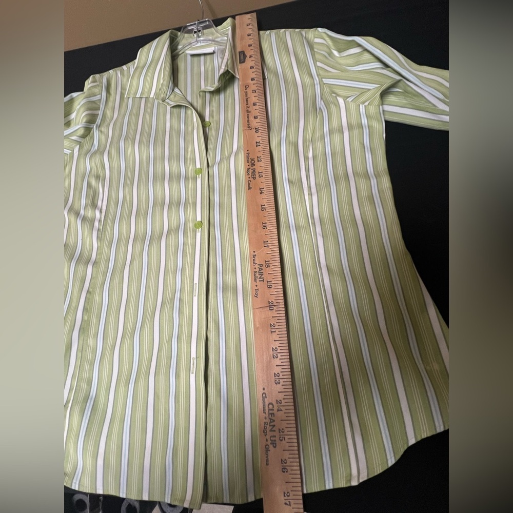 LIZ CLAIBORNE NON-IRON GREEN/WHITE STRIPE LONG SLEEVE BLOUSE. SIZE 8 NWOT - Picture 7 of 9